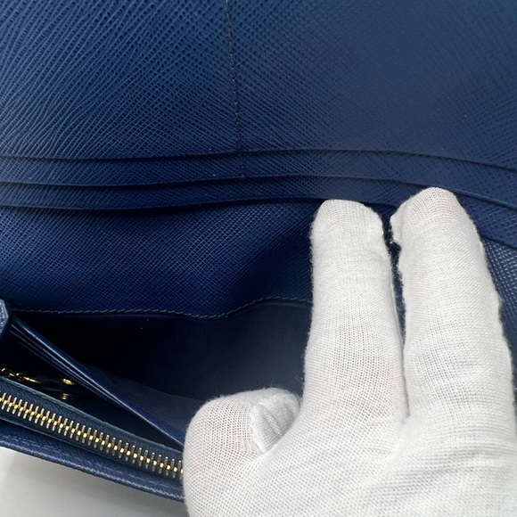 GUC Prada Navy Saffiano Long Wallet with Box - Picture 6 of 11